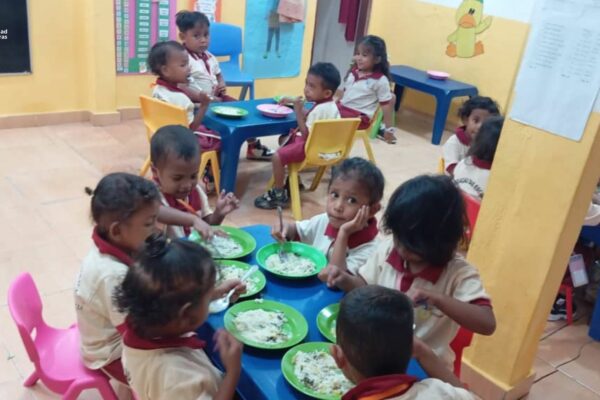 FUNDACION.M.TRINIDAD.CARRERAS.2024..ama.sueña.aeduca.timor.oriental.alimentacion.BLOG.2.abril.2025.educacion.3